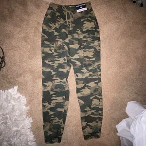 Hollister Camo Joggers